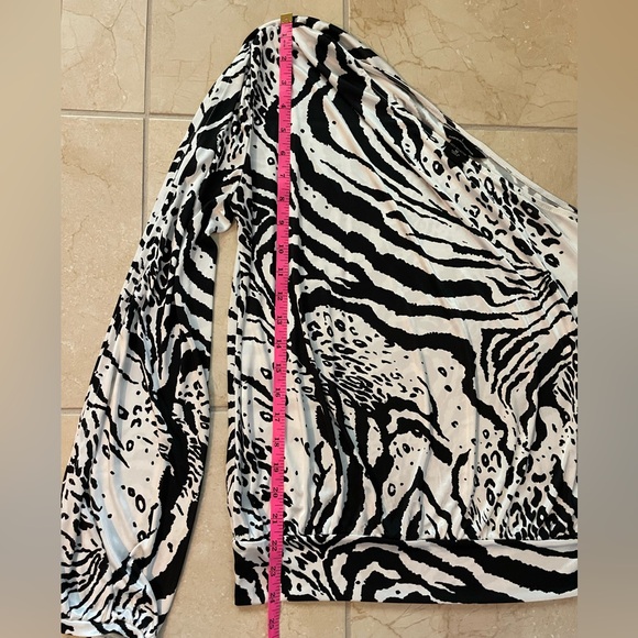 Moda International One-Shoulder Zebra Print Top - Picture 5 of 9